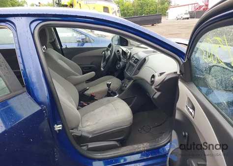 2012 Chevrolet Sonic 1Ls from USA, damaged, VIN 1G1JB5SH3C4211391